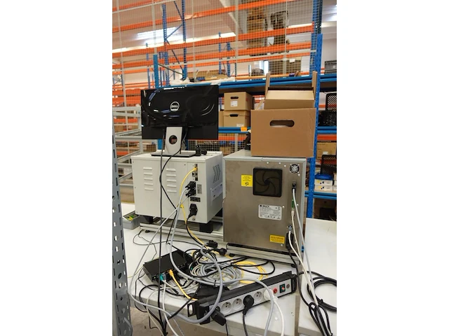 Wire id printer applicator brady + draadknipper komax - afbeelding 8 van  10