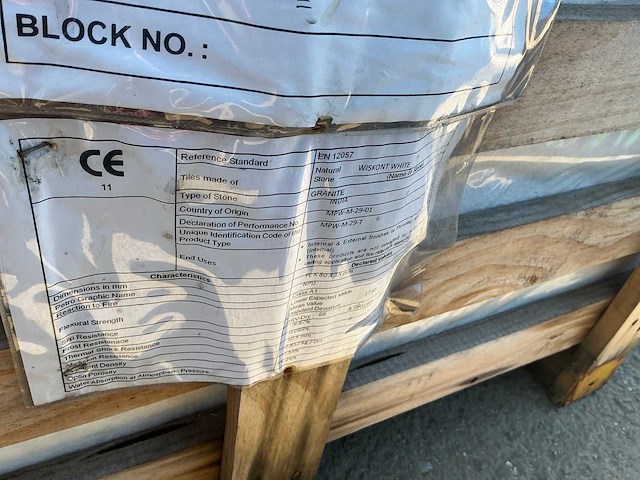 Wiskont white graniet partij plinten ca 170 lm - afbeelding 4 van  5