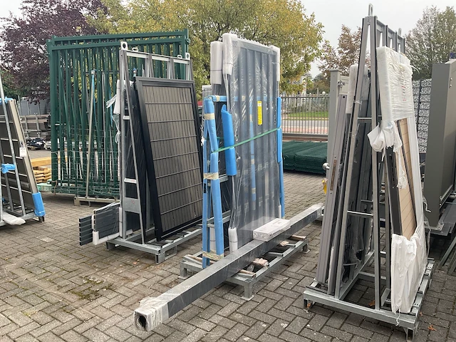 Wisniowski tuinpoort - afbeelding 1 van  6