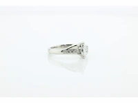 Witgouden fantasiering met marquise diamant - afbeelding 2 van  4
