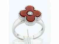 Witgouden ring met bloedkoraal - afbeelding 1 van  5