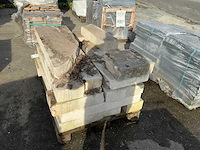 Witsteen op pallet - afbeelding 2 van  5