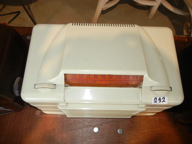 Witte bakelietradio carrsolon - afbeelding 2 van  2