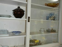 Witte buffetkast met schuifdeur - afbeelding 3 van  4