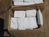 Witte handdoekjes (200x) - afbeelding 4 van  6