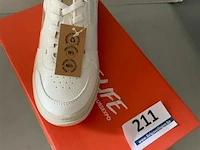 Witte kinder sneaker maat 31 - afbeelding 1 van  3