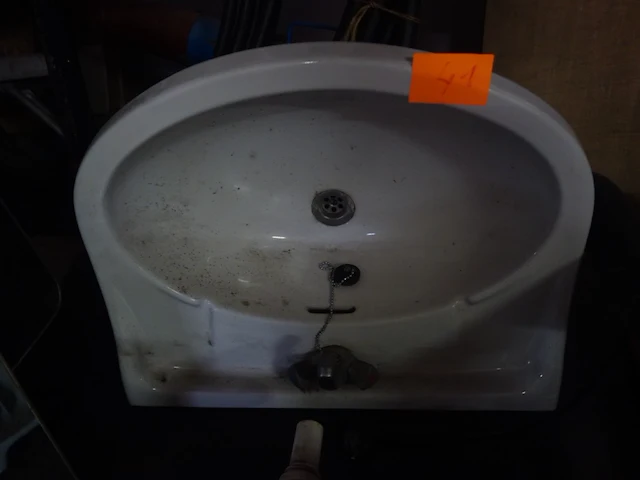 Witte lavabo - afbeelding 1 van  1