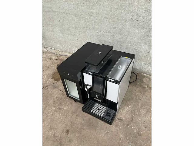 Wmf 03.1120 bonen koffiemachine met melkkoeler - afbeelding 3 van  7