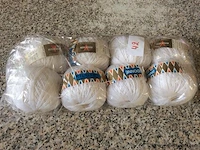 Wol - afbeelding 1 van  2