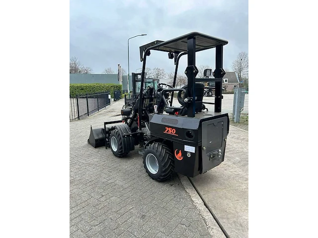 Wolf - mini 750 - knik shovel nieuw - afbeelding 1 van  9
