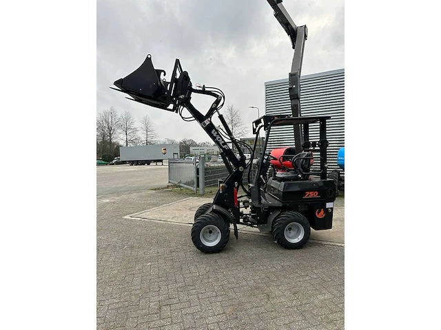 Wolf - mini 750 - knik shovel nieuw - afbeelding 9 van  9