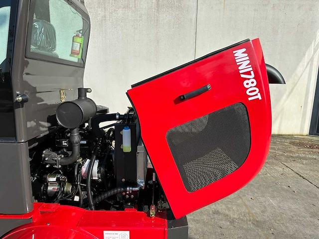 Wolf - mini780t - shovel - 2024 - afbeelding 36 van  55