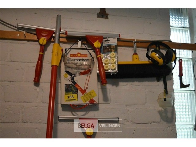 Wolf-garten div tuinmateriaal - afbeelding 1 van  3