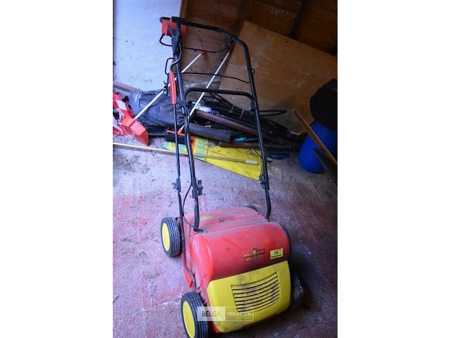 Wolf-garten elektrische verticuteermachine uv32ev - afbeelding 1 van  3