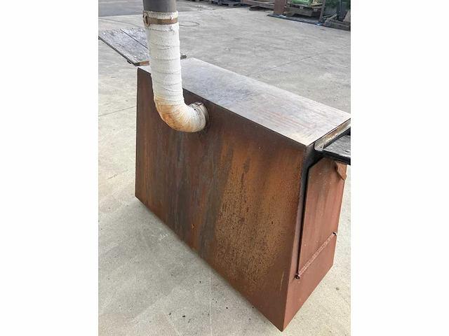 Woodhead mobiele buitenkachel bbq - afbeelding 13 van  16