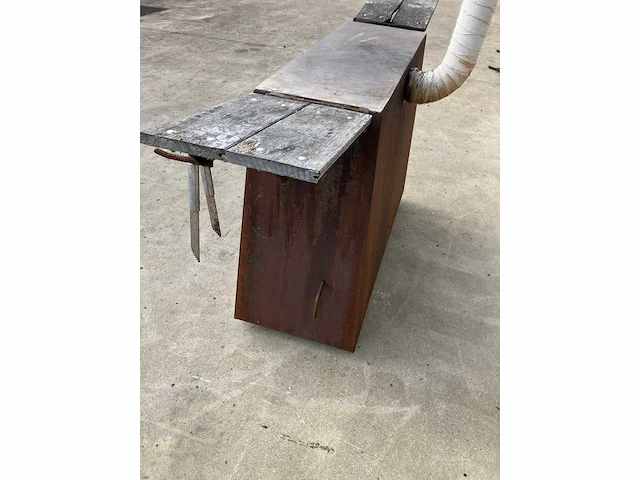 Woodhead mobiele buitenkachel bbq - afbeelding 15 van  16