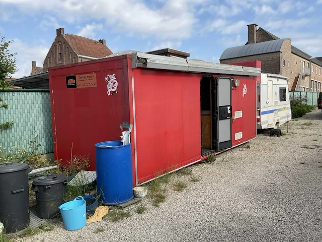 Wooncontainer zeer goed uitgerust - afbeelding 1 van  35