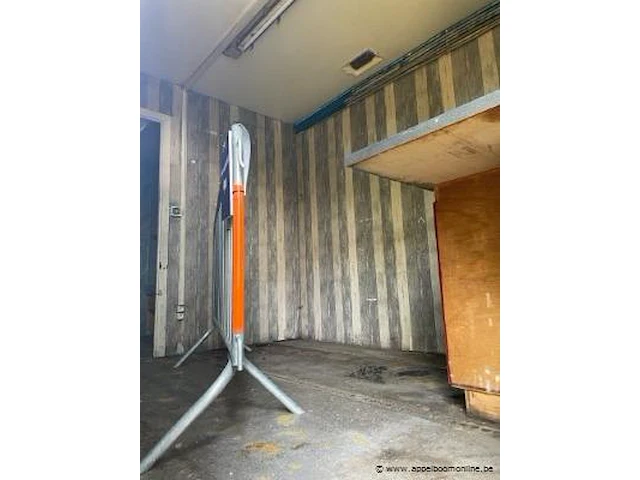 Woonwagen trailer met inhoud haacon, type 1030 r 017, fabr. nr. 1994 3216 103, zonder documenten - afbeelding 5 van  9