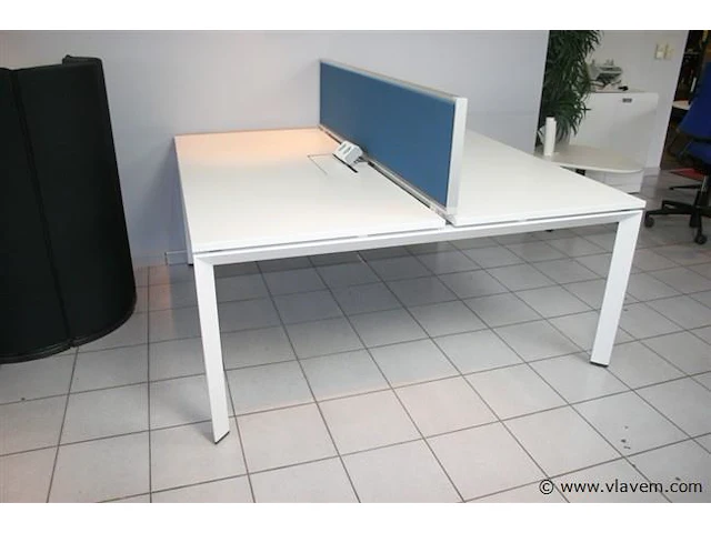 Workbench steelcase - afbeelding 3 van  7