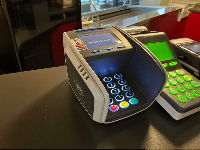 Worldline yomani mu pinautomaat - afbeelding 3 van  3