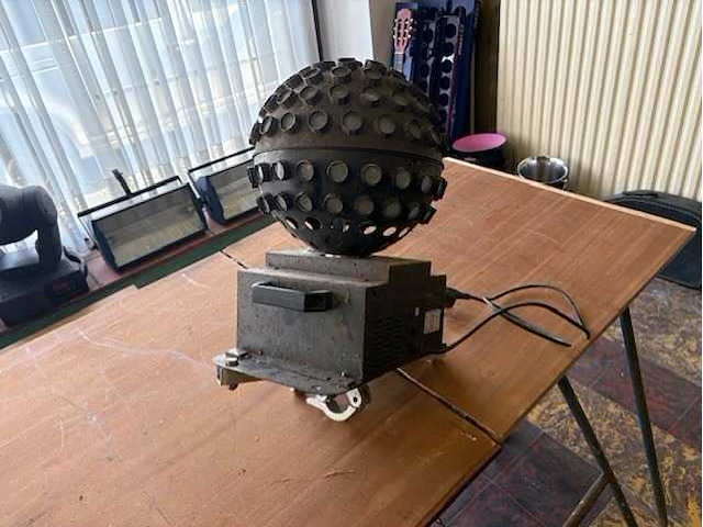 Worldstar - various light equipment - afbeelding 4 van  6