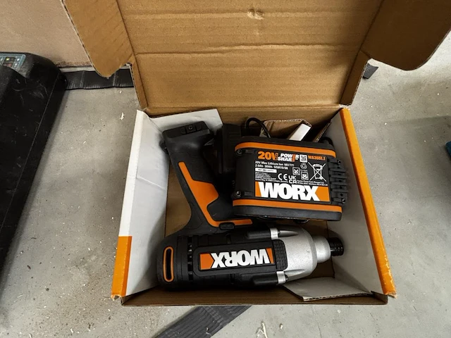 Worx snoerloze slagboor - afbeelding 2 van  4