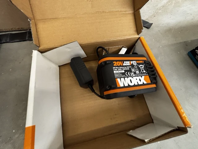 Worx snoerloze slagboor - afbeelding 4 van  4