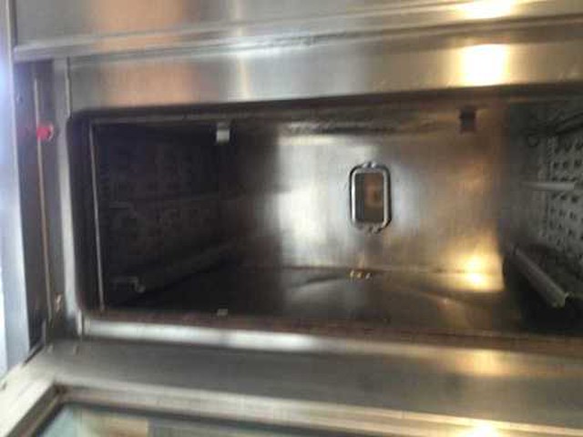 Wr - traiteur - heteluchtoven - afbeelding 2 van  3