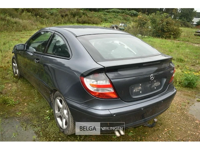 Wrak mercedes cd 1 - afbeelding 12 van  14