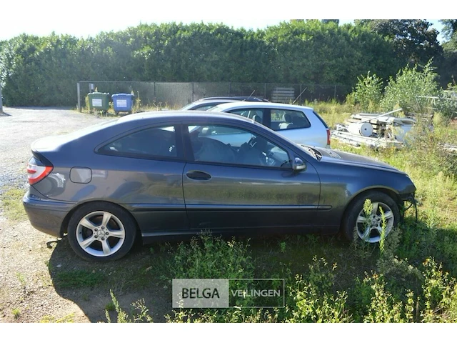 Wrak mercedes cd 1 - afbeelding 13 van  14