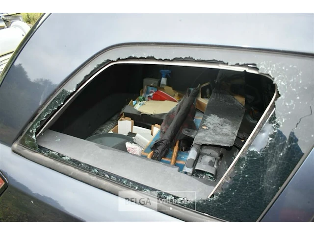 Wrak opel astra 1.7 cd ti - afbeelding 8 van  10