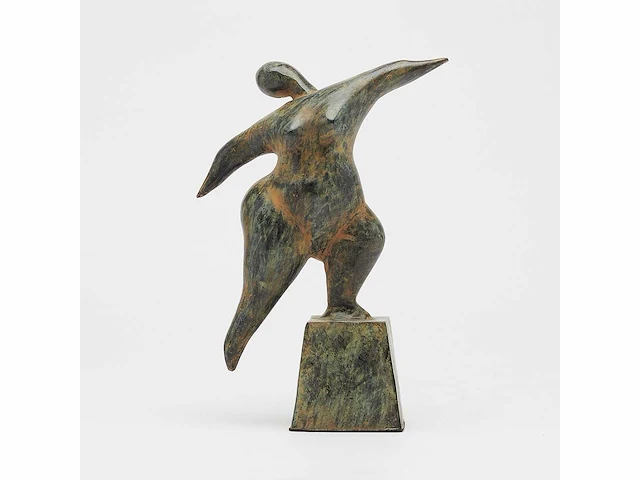 Wulps backbend lady statue gemaakt van gepatineerd brons - afbeelding 1 van  8