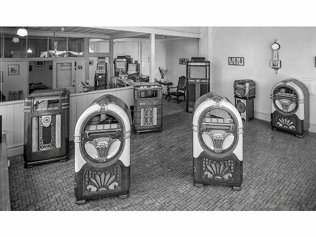 Wurlitzer - 750 - jukebox - afbeelding 8 van  8
