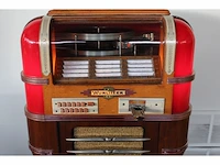 Wurlitzer model 61 jukebox - afbeelding 1 van  8