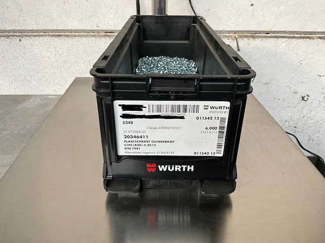 Wurt 6.52 kg plaatschroef cilinderkop 4,2 x 13 in stapelbare bak - afbeelding 1 van  5