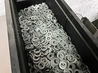 Würth 10.17 kg ring d8 in stapelbare bak - afbeelding 3 van  5