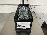 Würth 10.40 kg mix bak met o.a. blindklinkmoeren, ringen en bouten - afbeelding 1 van  4