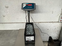 Würth 10.40 kg mix bak met o.a. blindklinkmoeren, ringen en bouten - afbeelding 2 van  4