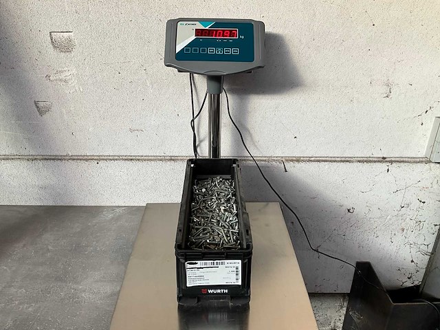 Würth 10.97 kg zeskanttapbout m6 x 35 in stapelbare bak - afbeelding 2 van  5