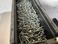 Würth 10.97 kg zeskanttapbout m6 x 35 in stapelbare bak - afbeelding 3 van  5