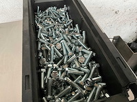 Würth 11.58 kg zeskanttapbout m8 x 30 in stapelbare bak - afbeelding 3 van  5