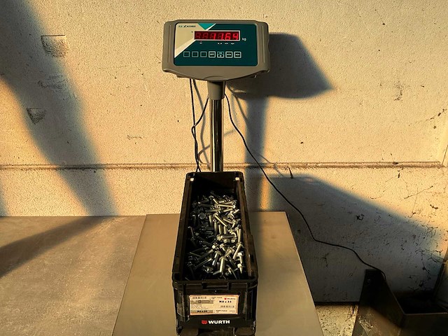 Würth 11.64 kg bout m8 x 35 in stapelbare bak - afbeelding 2 van  5