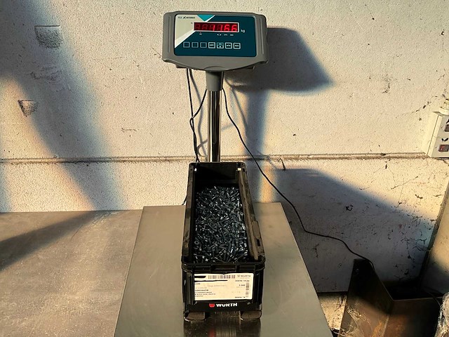Würth 11.66 kg cilinderschroef m6 x 16 in stapelbare bak - afbeelding 2 van  5