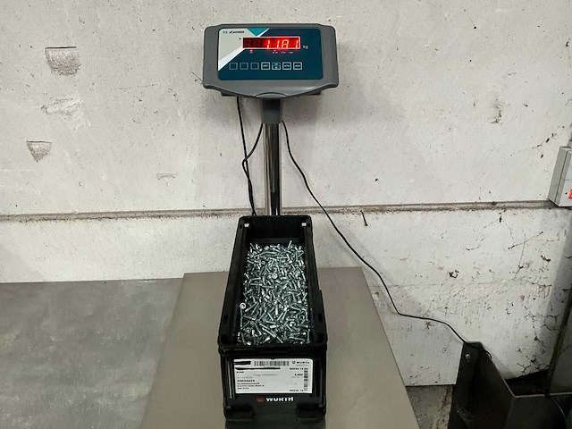 Würth 11.81 kg cilinderschroef m6 x 16 in stapelbare bak - afbeelding 2 van  5