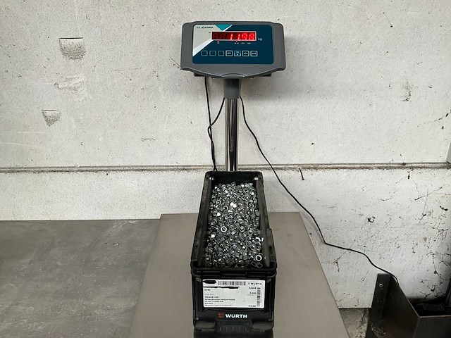 Würth 11.98 kg zelfborgende zeskantmoer m8 in stapelbare bak - afbeelding 2 van  5