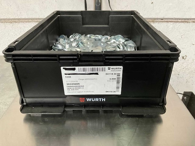 Würth 15.28 kg carrosseriering 4 x 30 x 1,5 in stapelbare bak - afbeelding 1 van  5