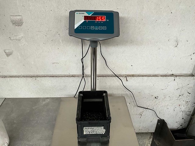 Würth 1.55 kg bout m5 x 10 in stapelbare bak - afbeelding 3 van  5