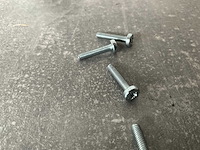 Würth 2.18 kg schroef in stapelbare bak - afbeelding 3 van  8