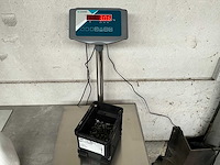 Würth 3.06 kg cilinderschroef in stapelbare bak - afbeelding 3 van  5