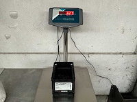 Würth 3.27 kg zeskanttapbout m5 x 16 in stapelbare bak - afbeelding 3 van  5